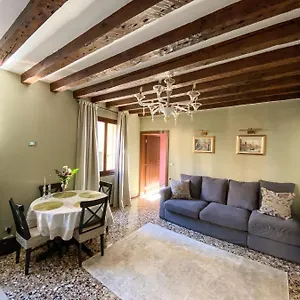  Apartment Wow 5 Min From San Marco Italy